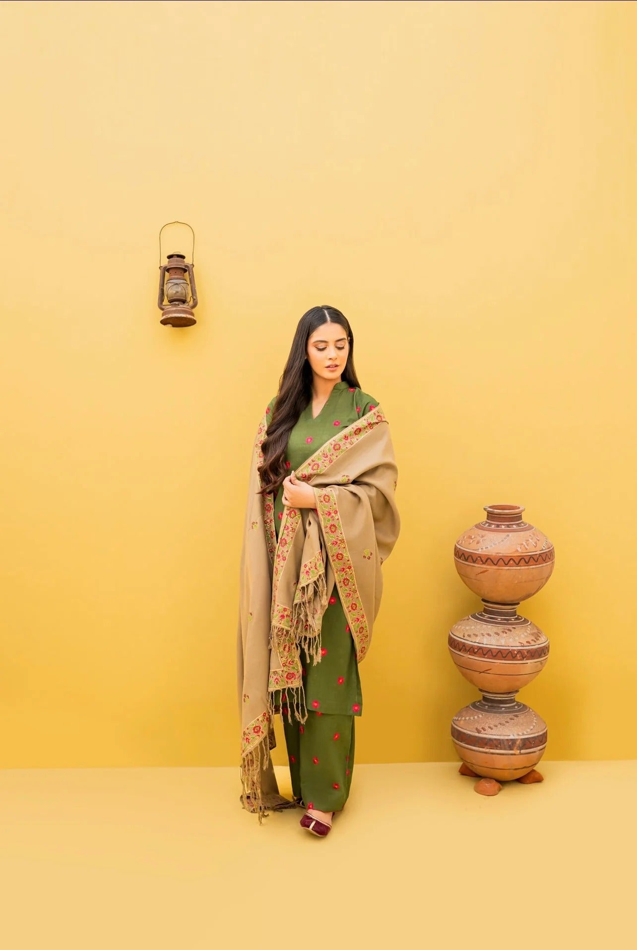 Printed Acrylic Shawl AW-66