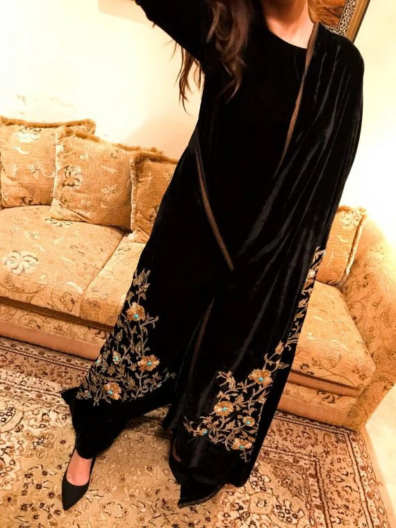 Royal Gotta Work Velvet Shawl - VT-53
