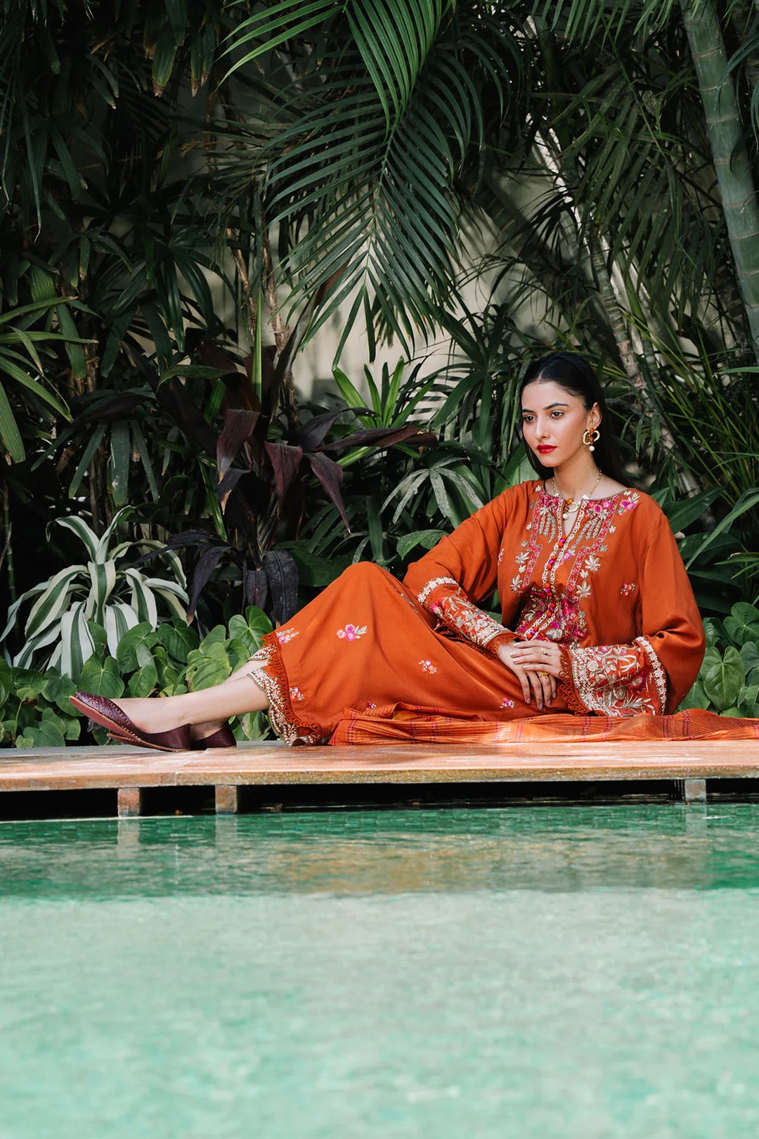 Embroidered Viscose 3pc Suit