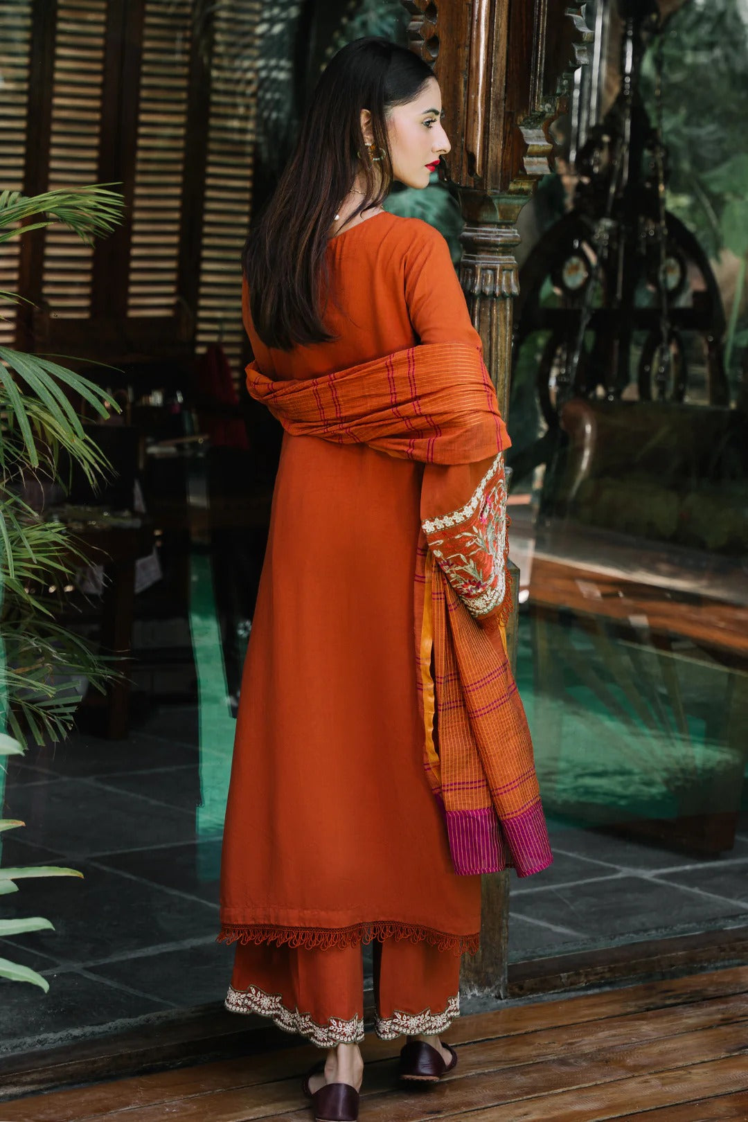 Embroidered Viscose 3pc Suit