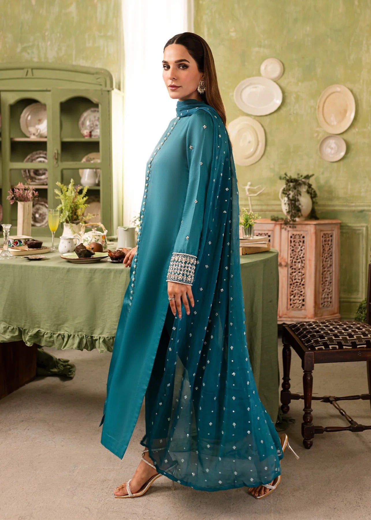 Luxury Pret Wear - Mahira
