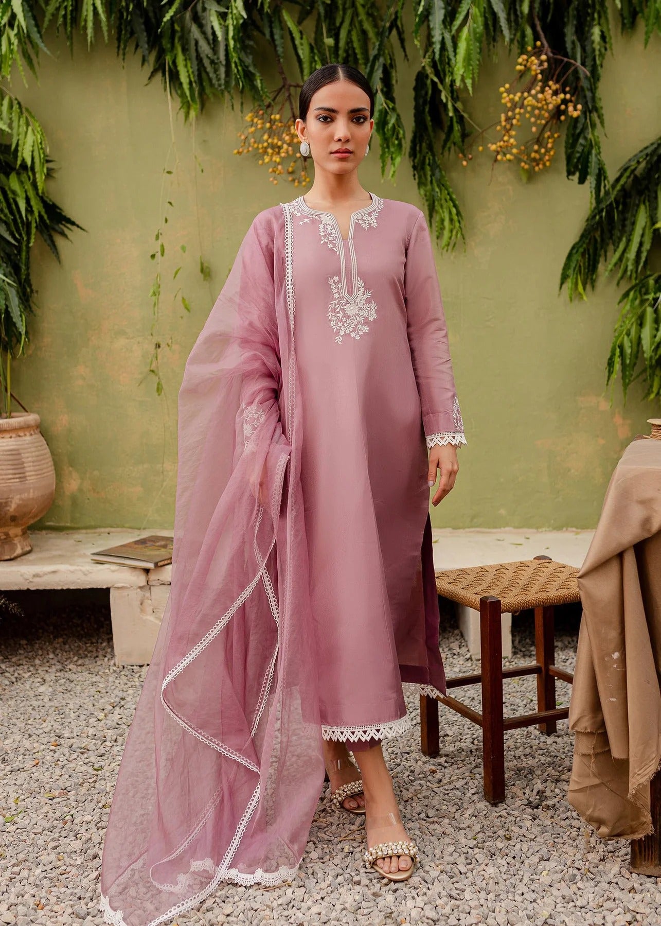 Luxury Silk Pret - Aura
