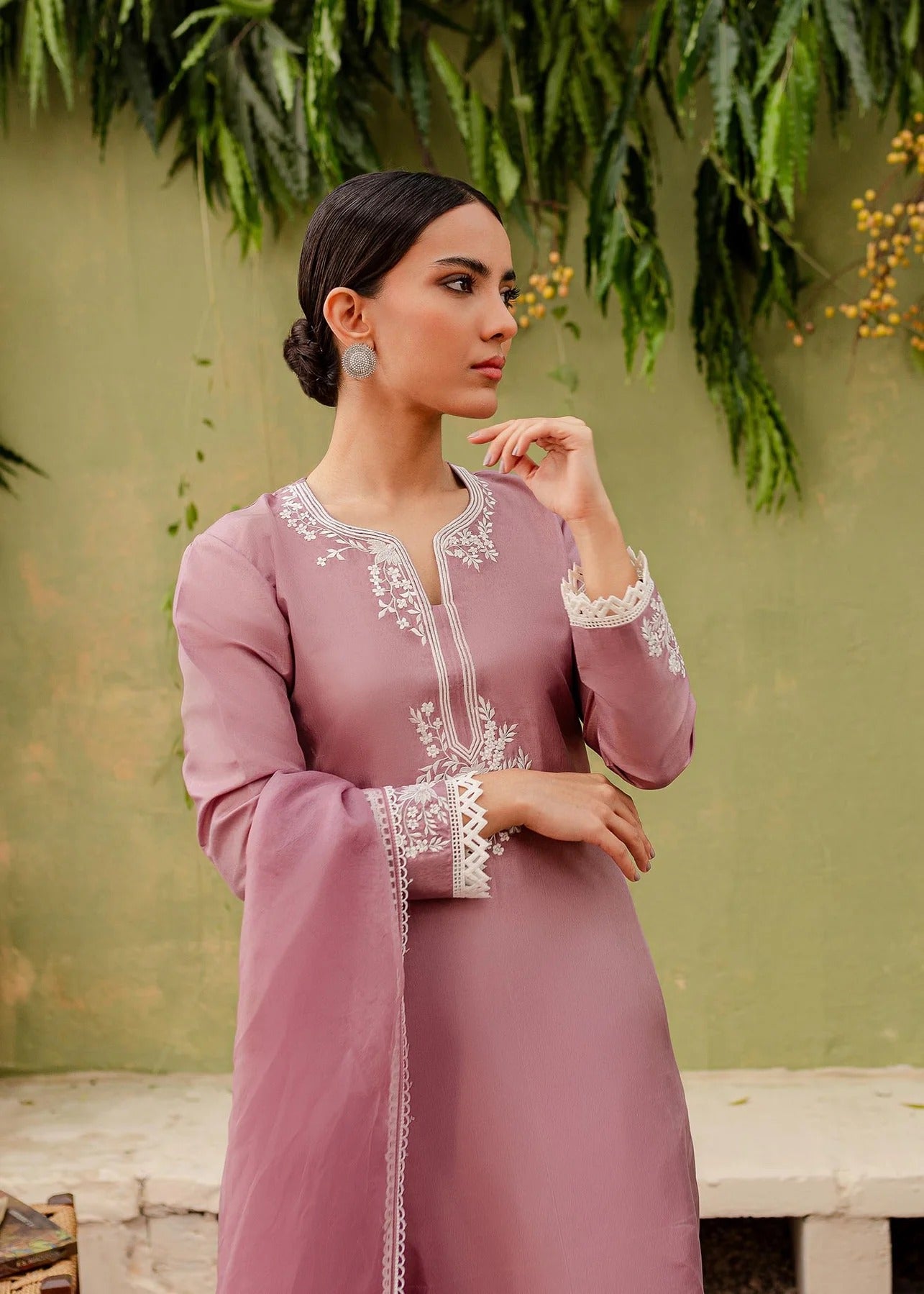 Luxury Silk Pret - Aura