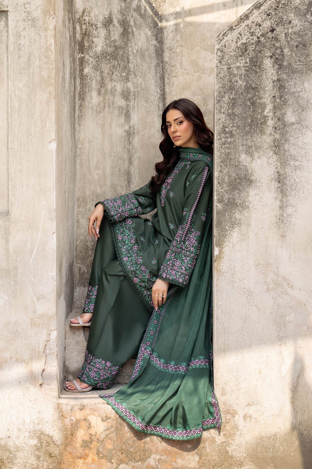 Embroidered Lawn Pret - Zarmin