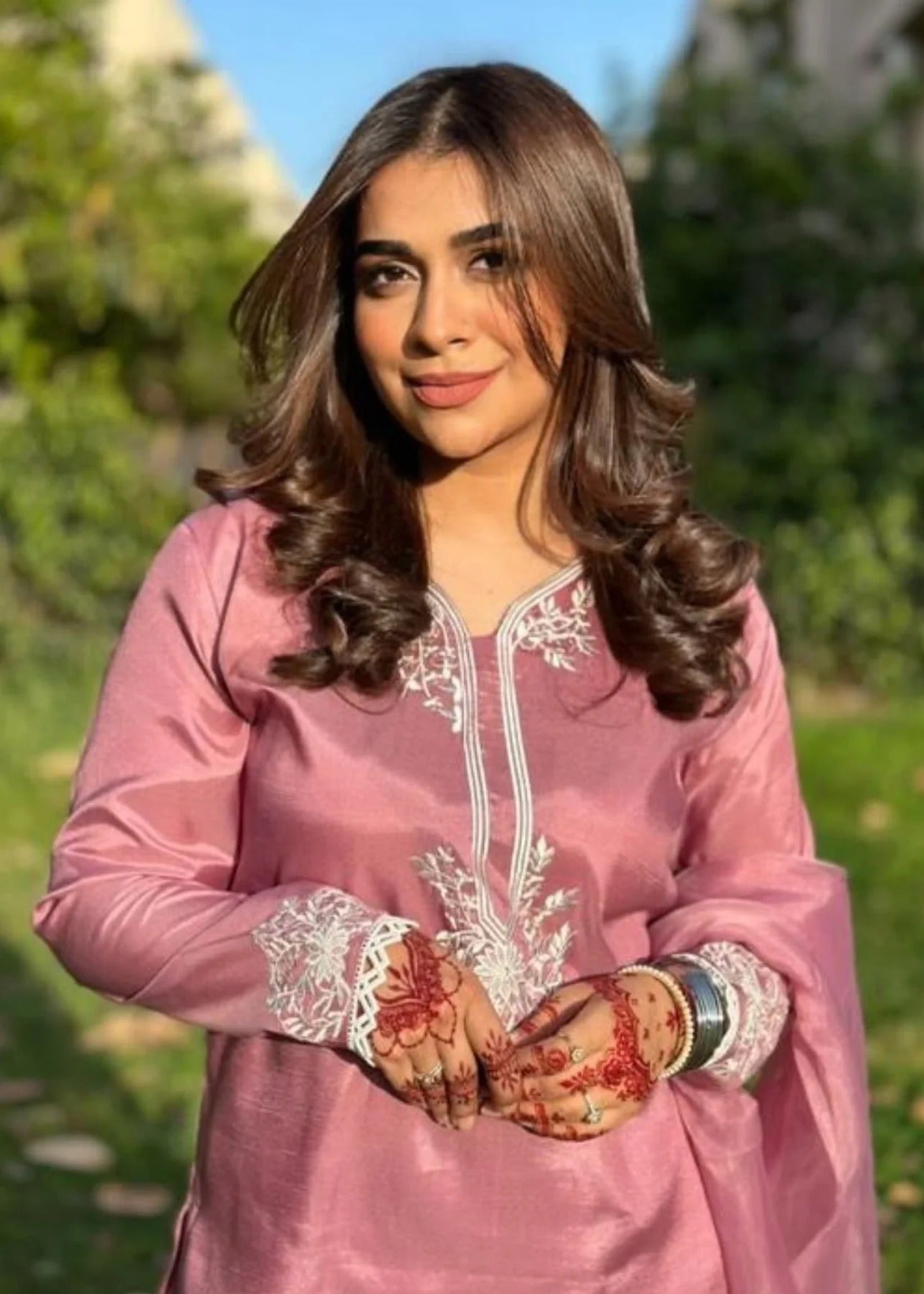 Luxury Silk Pret - Aura