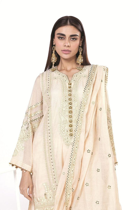 Tailored 3 Piece Suit - 7ST