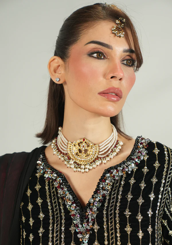 Luxury Velvet 3 Piece - AM-20