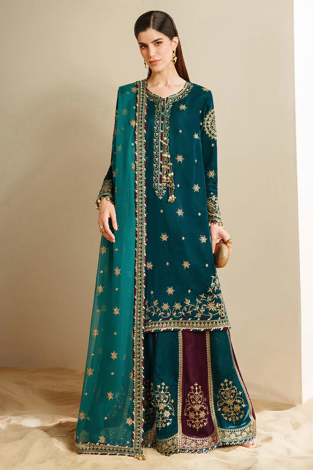 Embroidered Velvet Formal VVF D-8