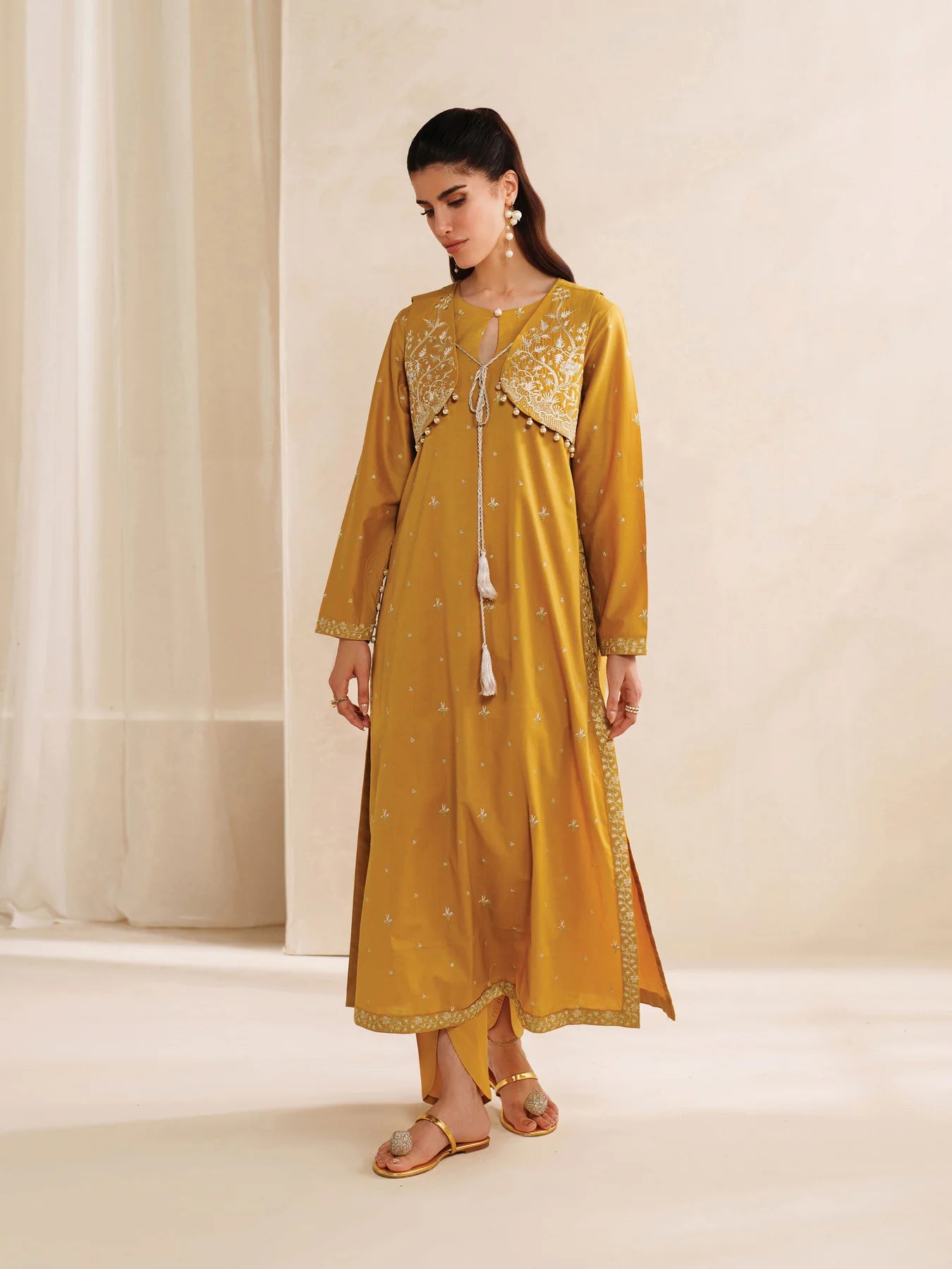 2 Piece Embroidered Set - Honeydew