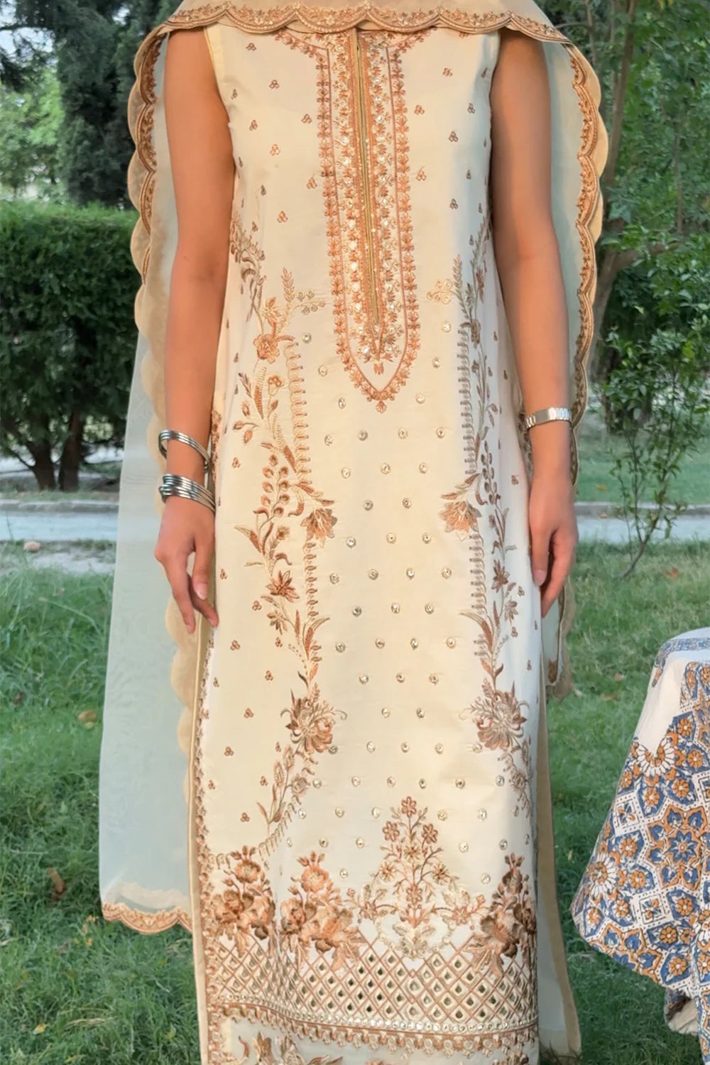 3 PIECE LUXURY LAWN - ROISIN