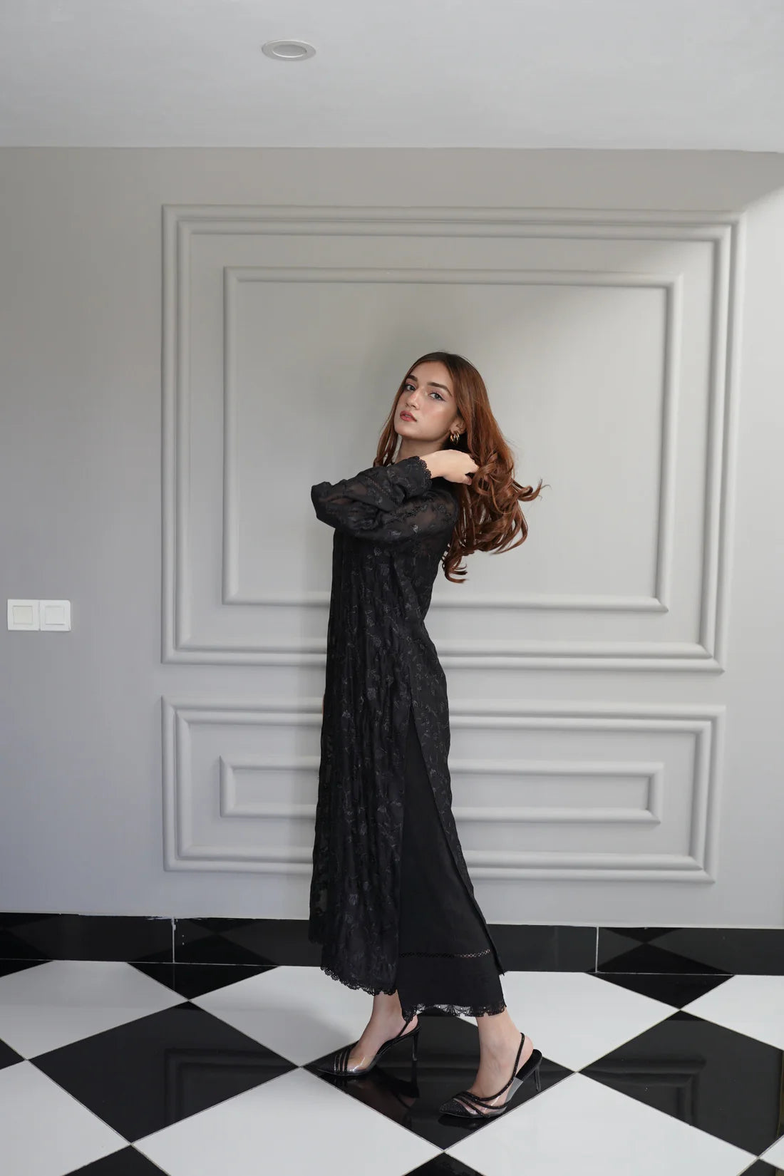 Embroidered 2 Piece - Noir