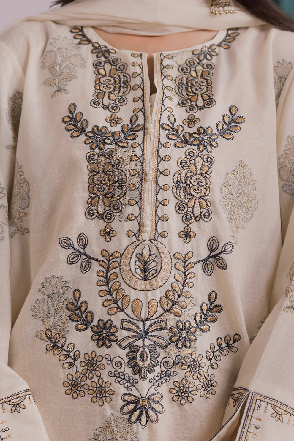 Embroidered Jacquard 3-Piece Suit – Off-White