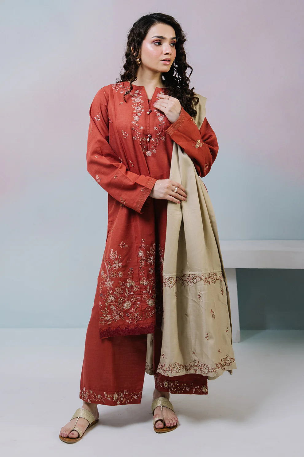 Embroidered Khaddar 3-Piece Suit – Rust