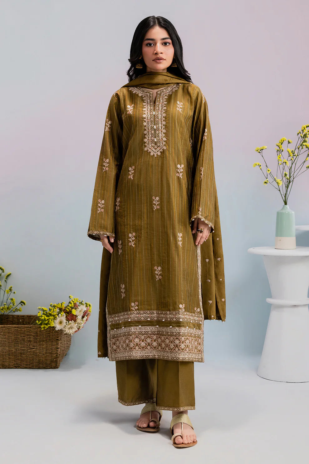 Embroidered Yarn-Dyed 3-Piece Suit – Olive