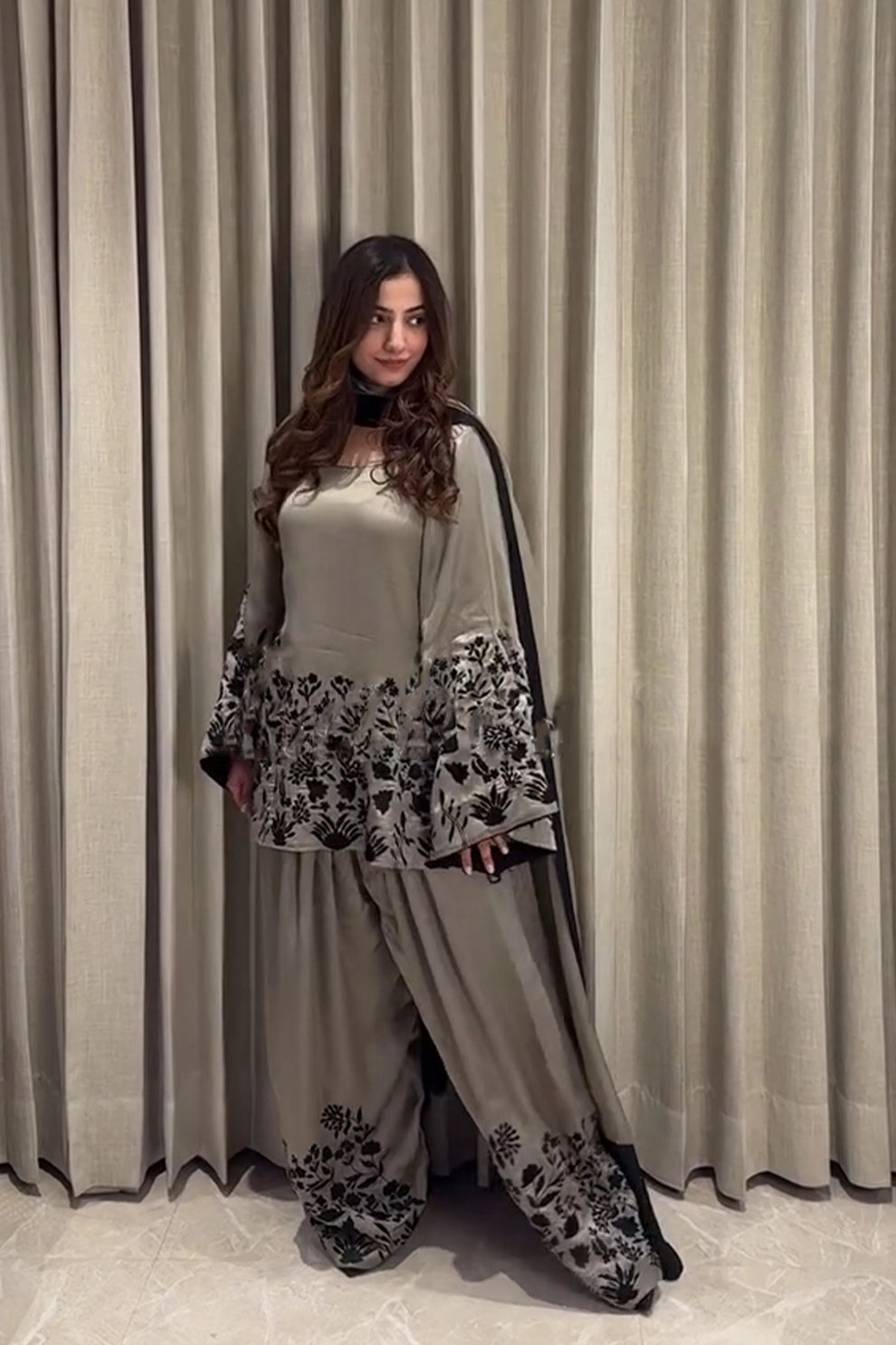 Siyah Gul Luxury Pret 3Pc