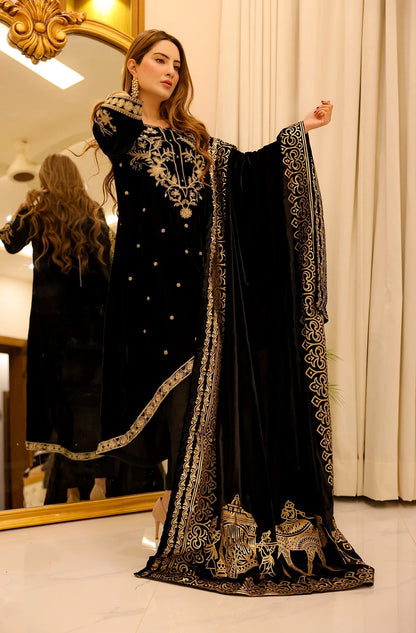 Afreen - Embroidered Velvet Suit - 2pc