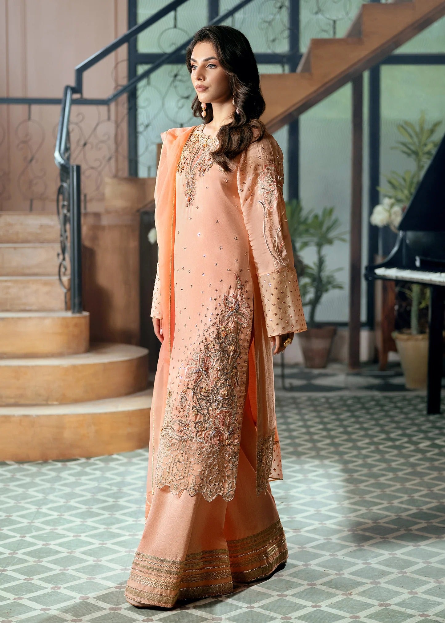 3 Piece Luxury Suit - Coral Charm