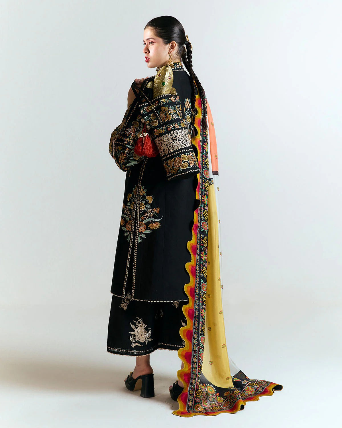 3pc  Luxury Wear - Jugnu