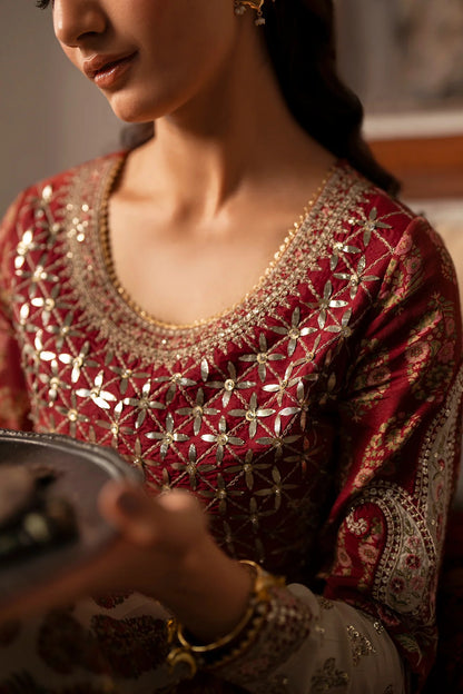 Luxury Embroidered Pishwas