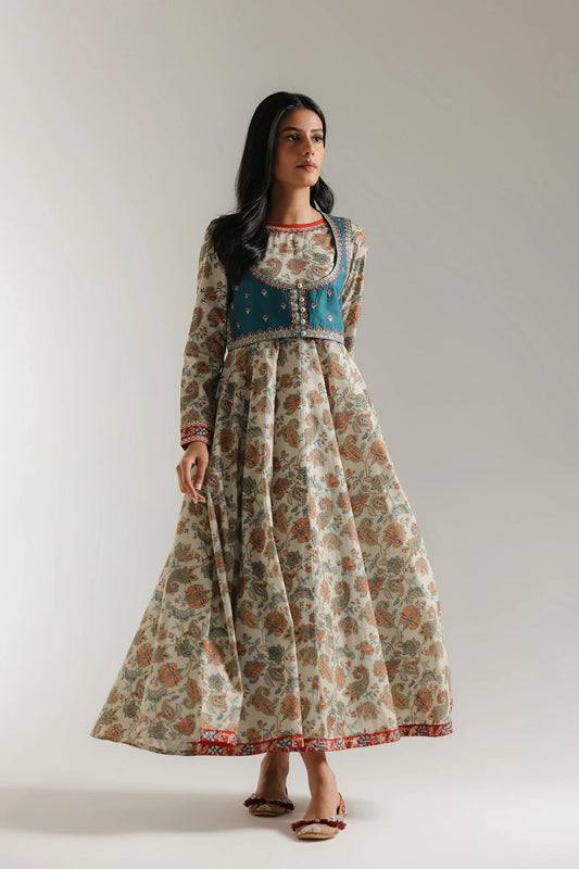 Heirloom Bloom Embroidered Pishwas Set