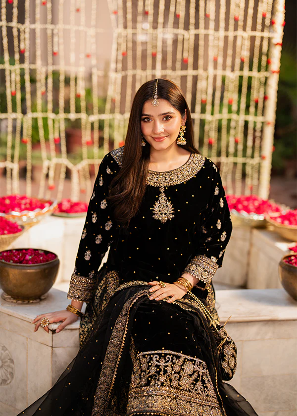 3 PIECE LUXURY VELVET - MEHVAR