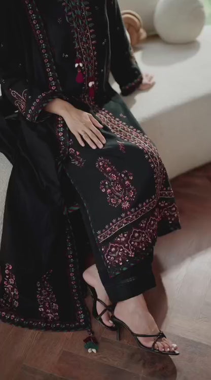Luxury Embroidered Karandi Set - Kashmiri Black